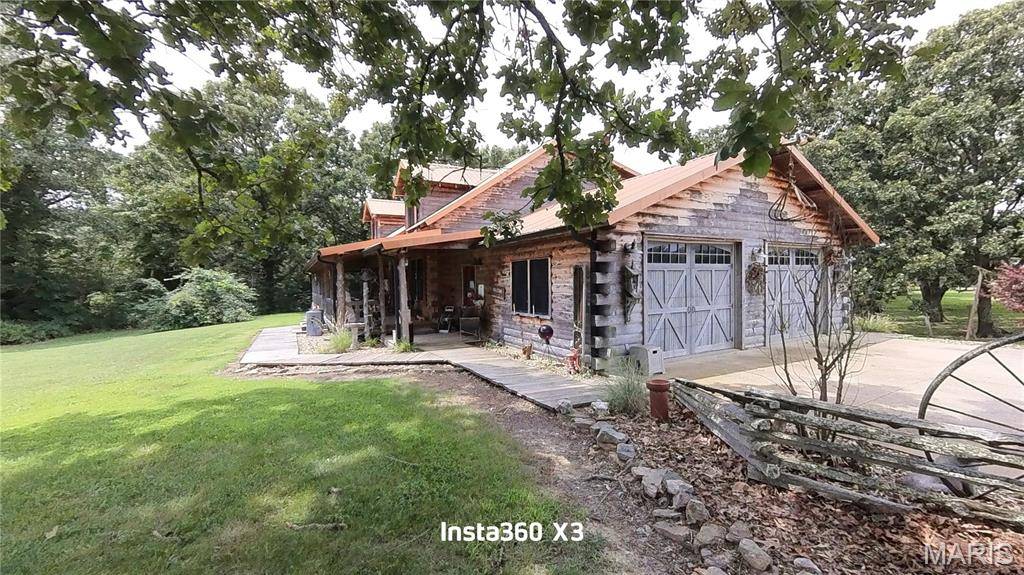 Dora, MO 65637,8685 State Route AD