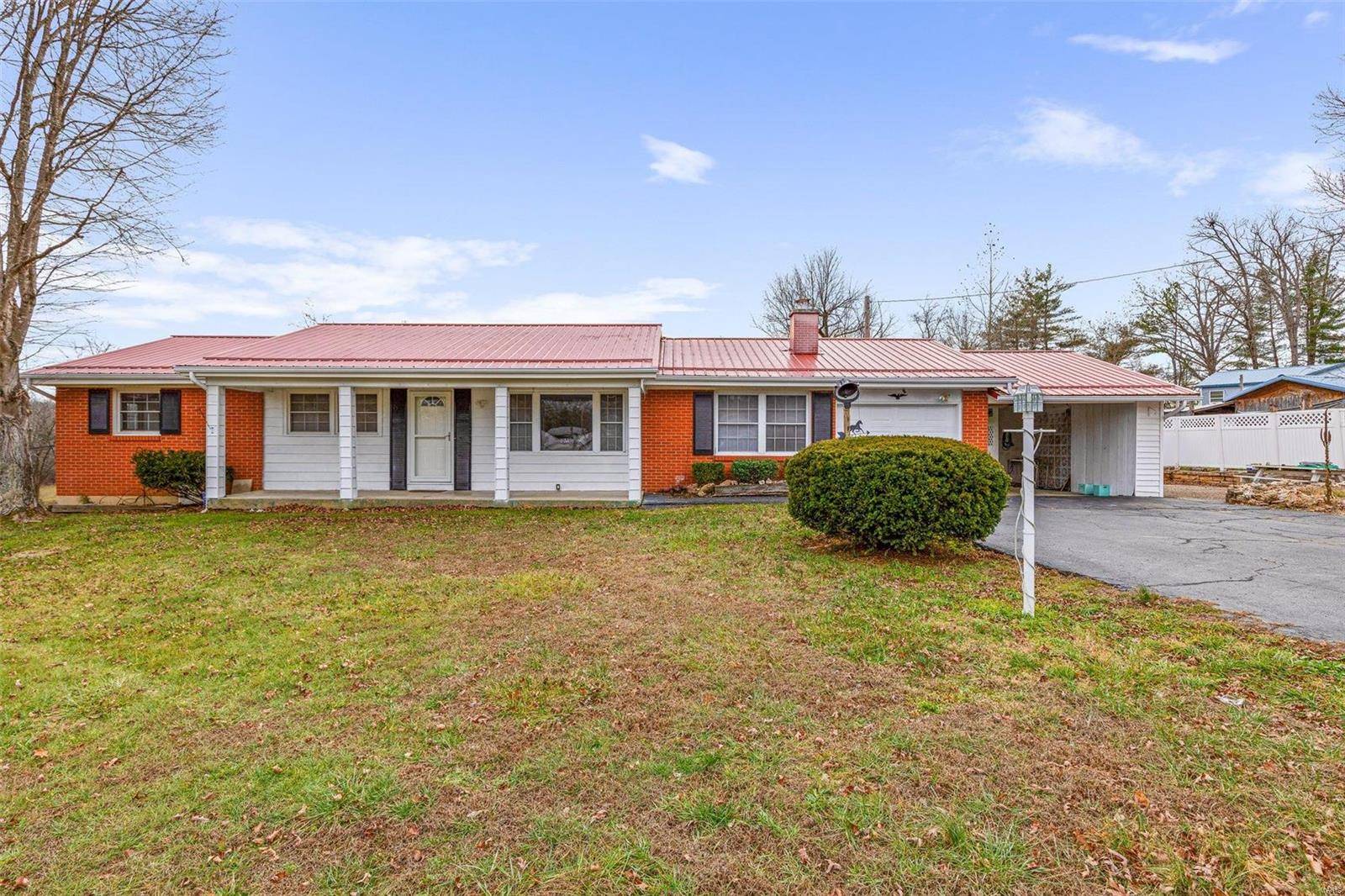 Lesterville, MO 63654,31824 MO-21