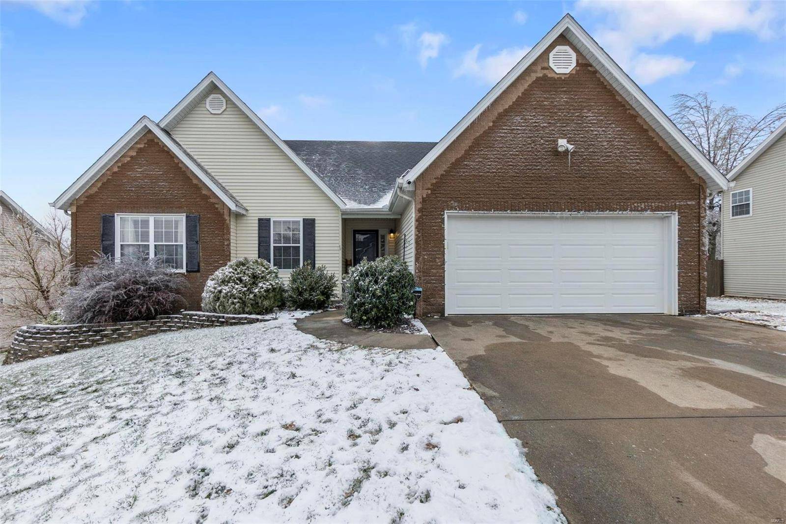 Jackson, MO 63755,636 Pleasant Lake DR