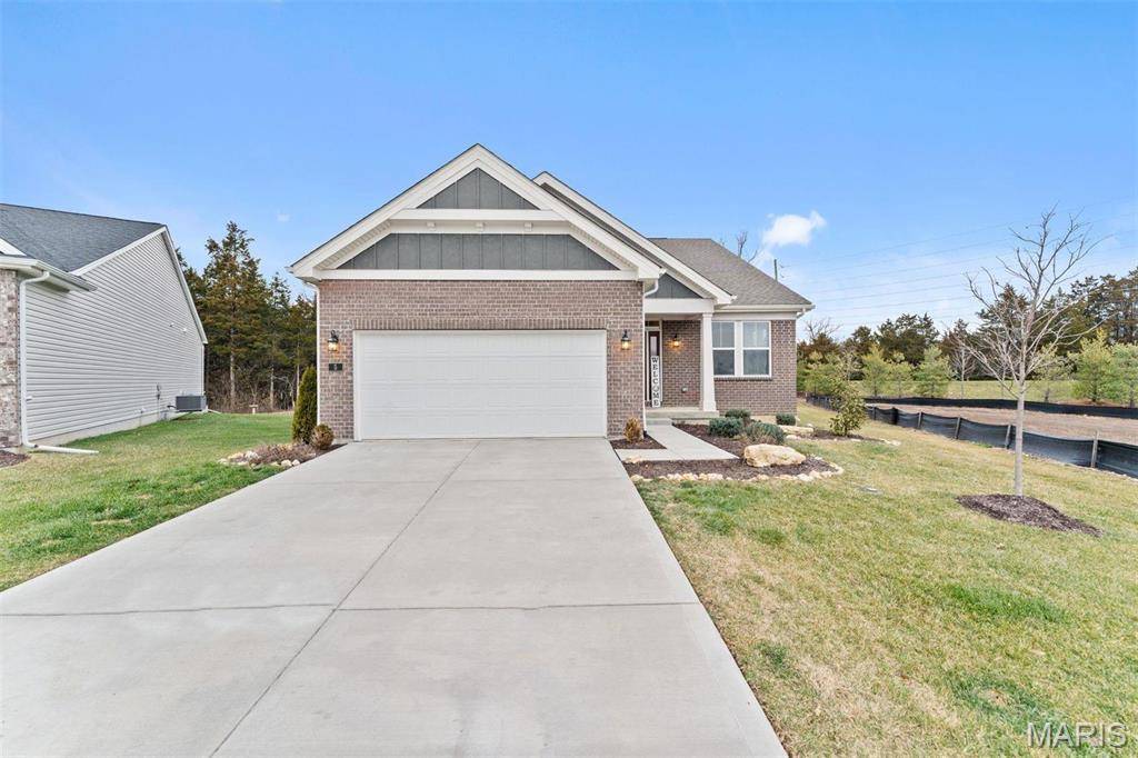 Wentzville, MO 63385,5 Spinney Bough CT