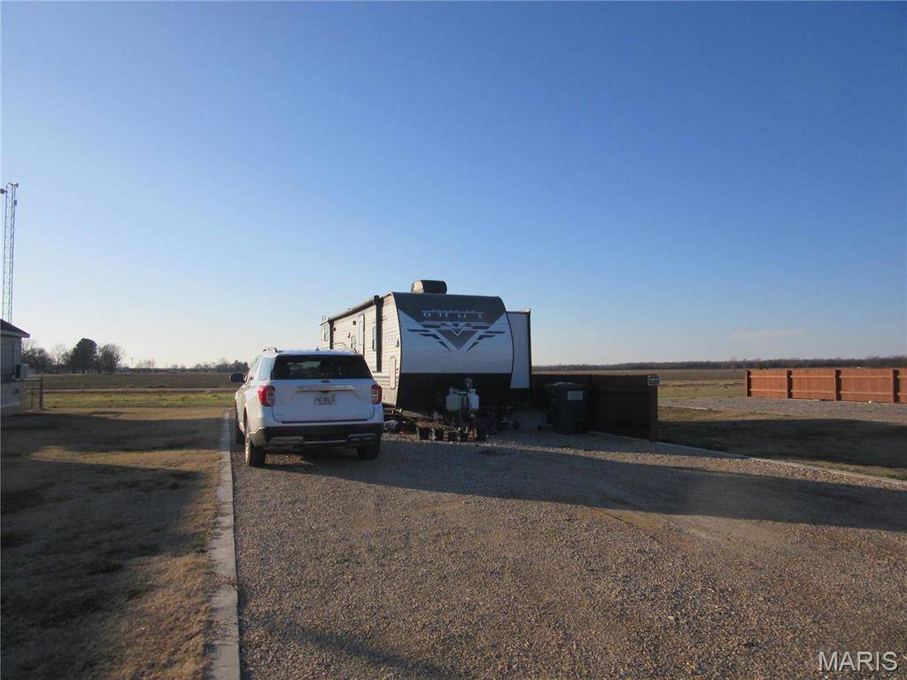 Campbell, MO 63933,14639 Highway DD