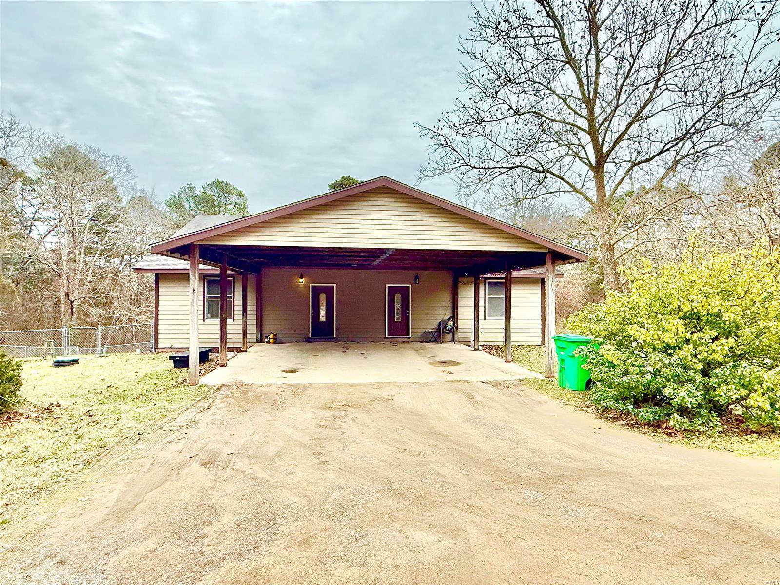 Ste Genevieve, MO 63670,7996 highway 32
