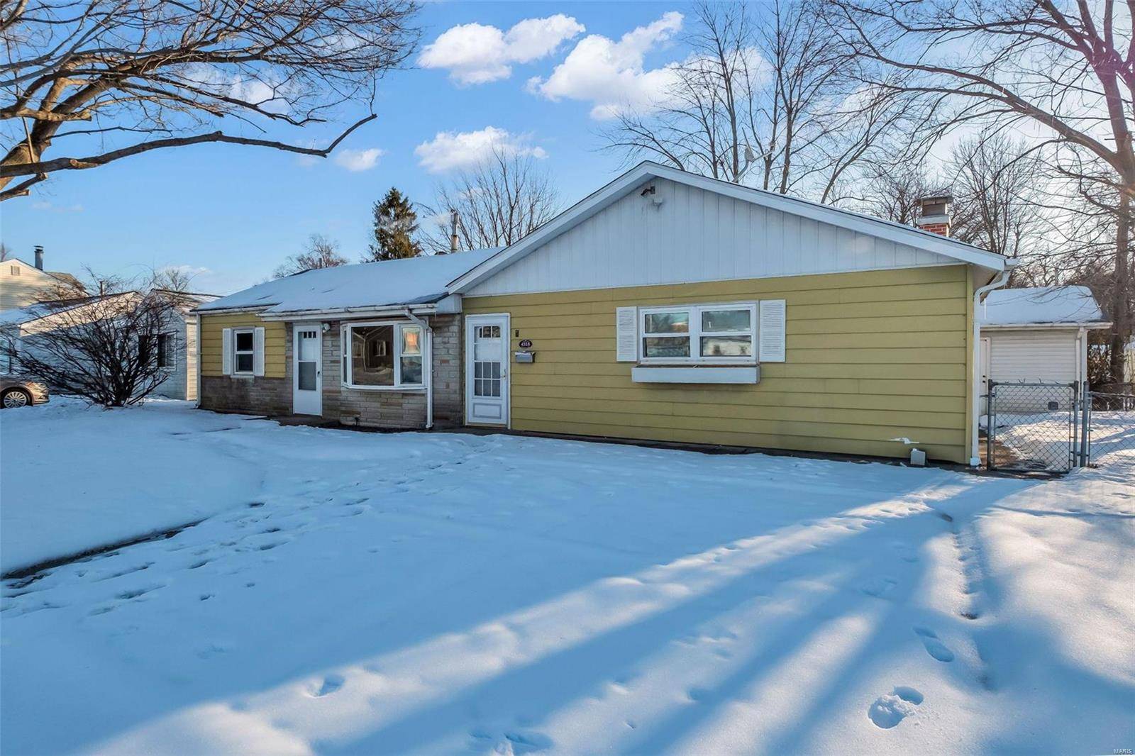 St Ann, MO 63074,4318 Saint Regina LN