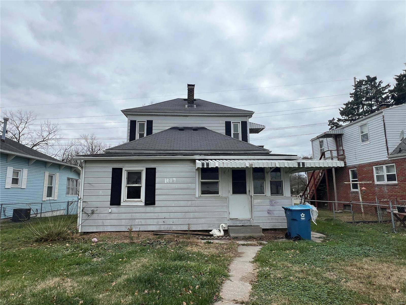 Alton, IL 62002,1617 S Rodgers AVE