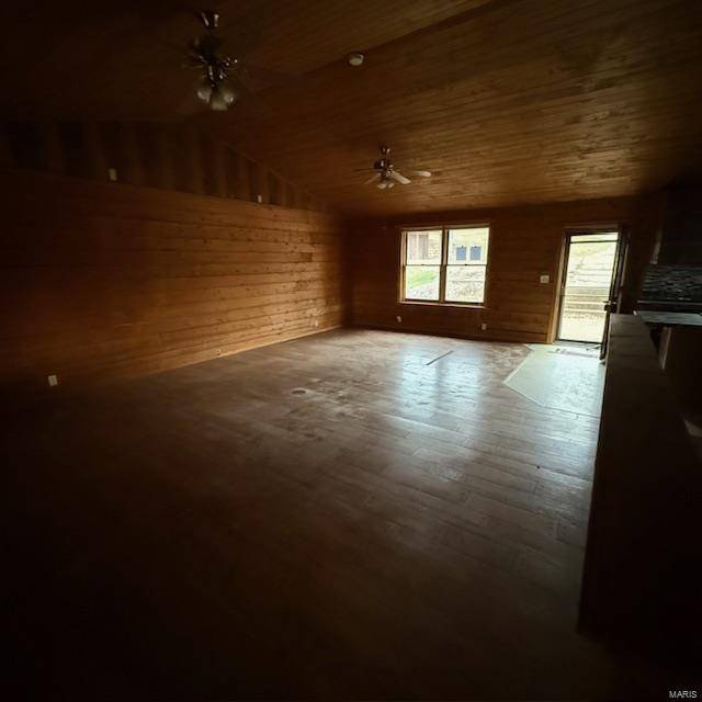 De Soto, MO 63020,13575 Candy LN
