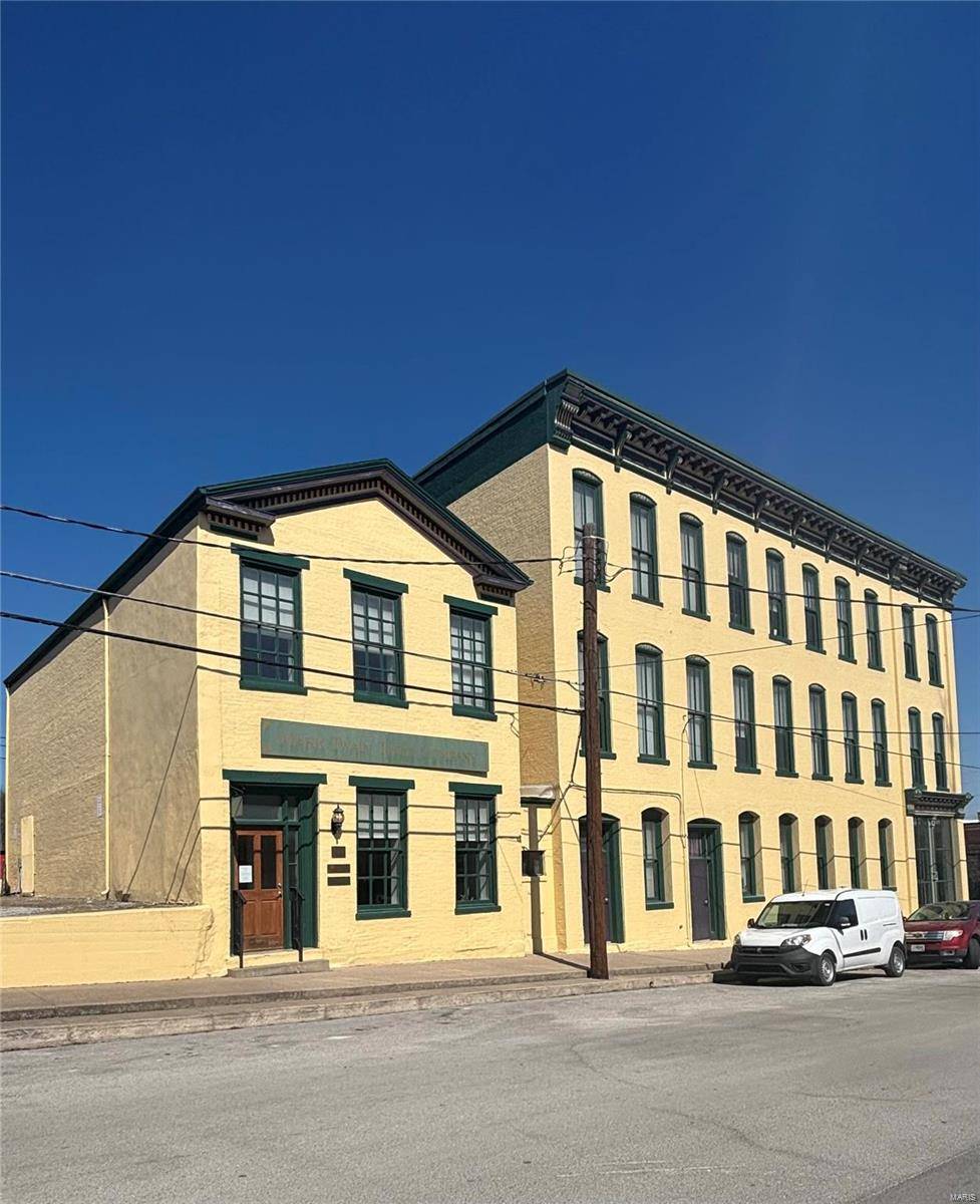 Hannibal, MO 63401,201 N Third ST