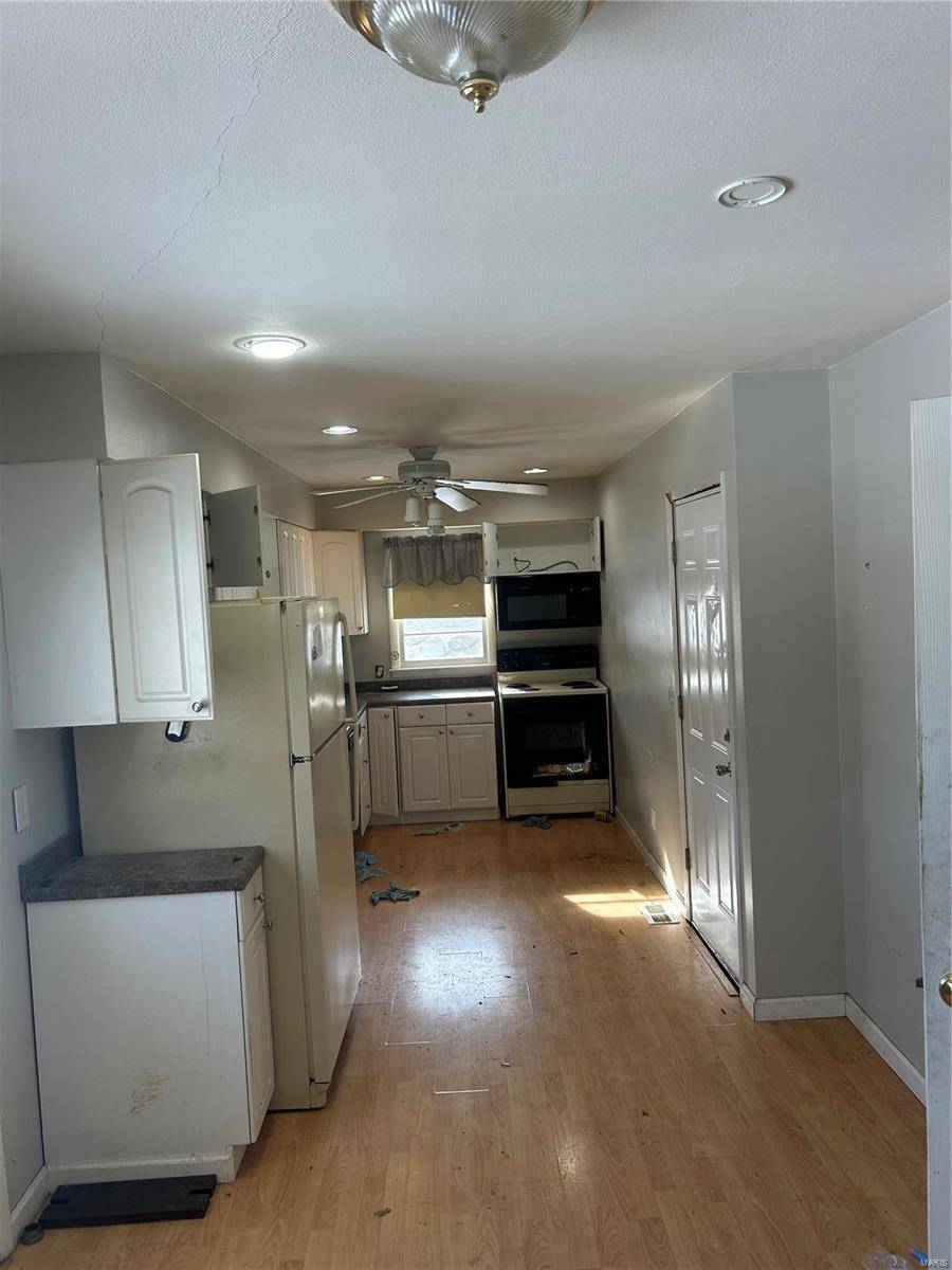 St Peters, MO 63376,1806 Oak Tree ST
