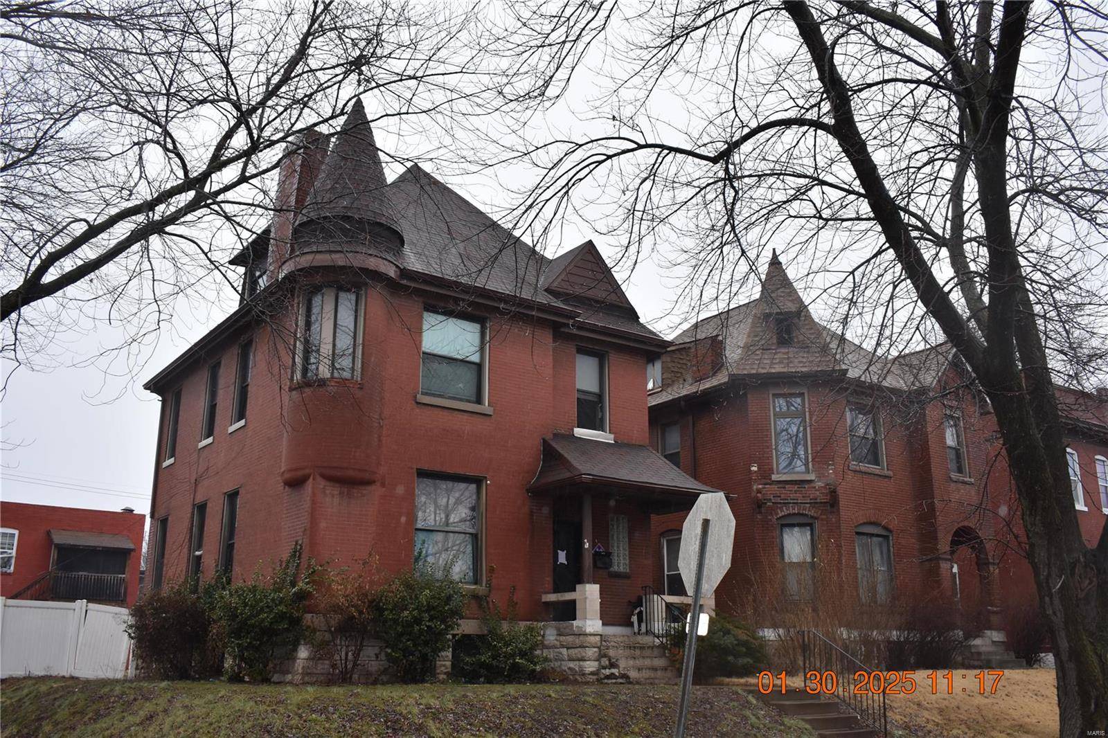 St Louis, MO 63111,7027 Michigan AVE