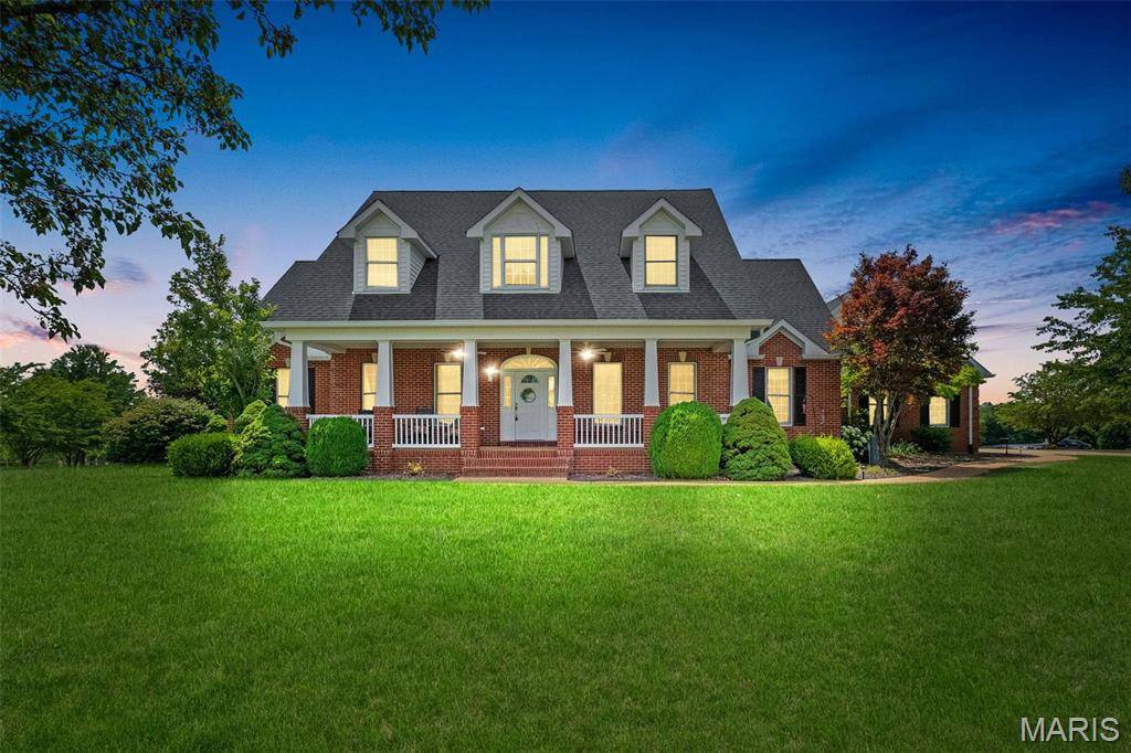 Washington, MO 63090,850 AJ Farm LN