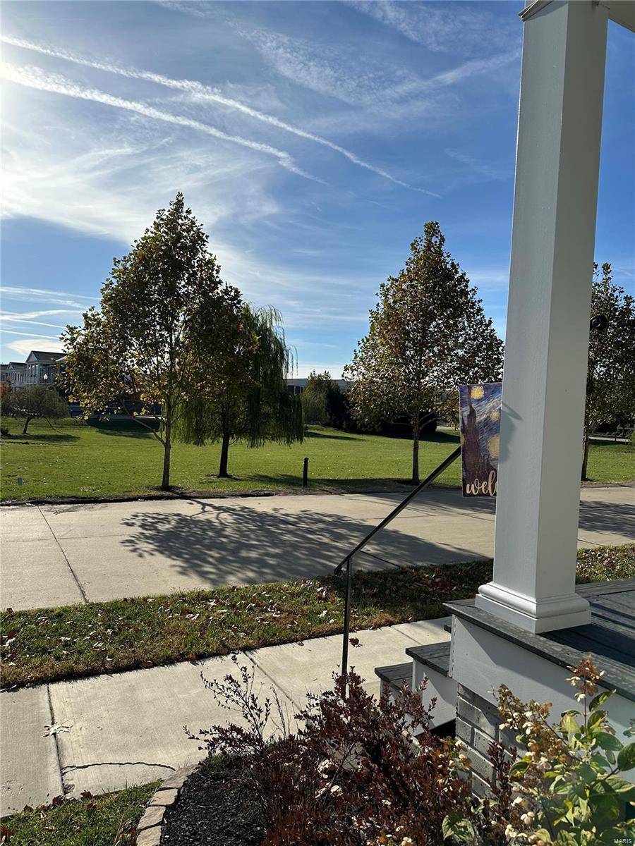 St Charles, MO 63301,5020 Starry Night LN