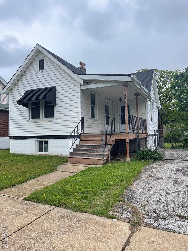 St Louis, MO 63115,4947 Rosalie ST