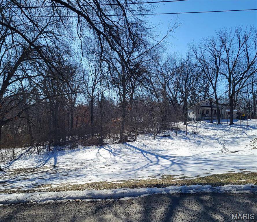 Edwardsville, IL 62025,0 Hilda ST