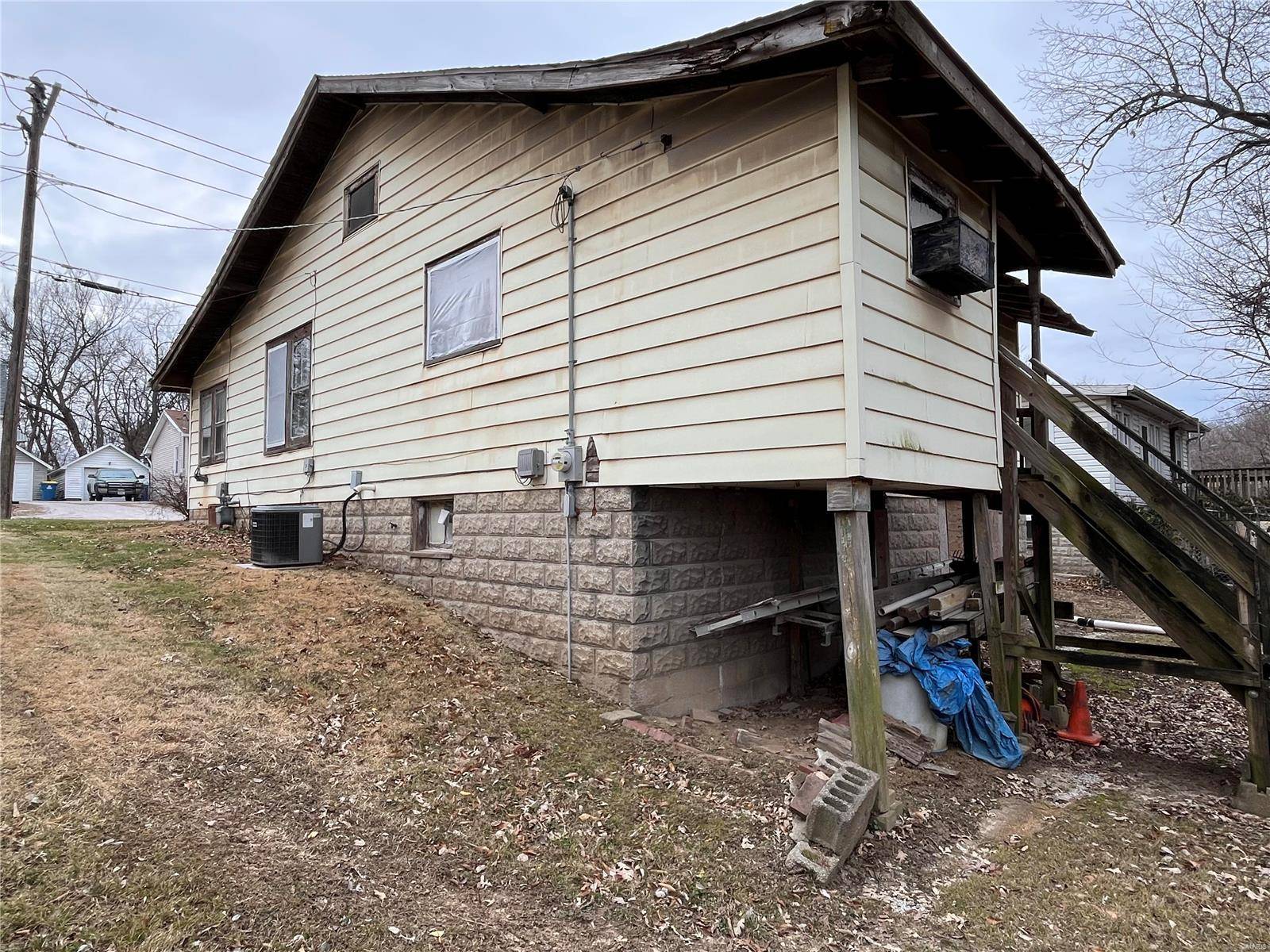 Alton, IL 62002,3620 Thomas AVE