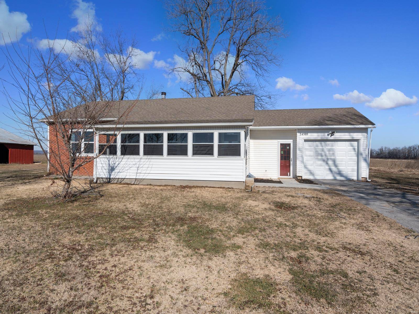 Essex, MO 63846,24505 County Road 712