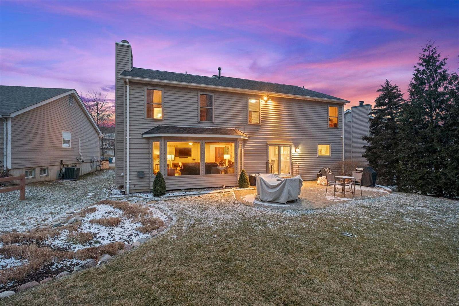 St Louis, MO 63123,9854 Grantview Forest DR