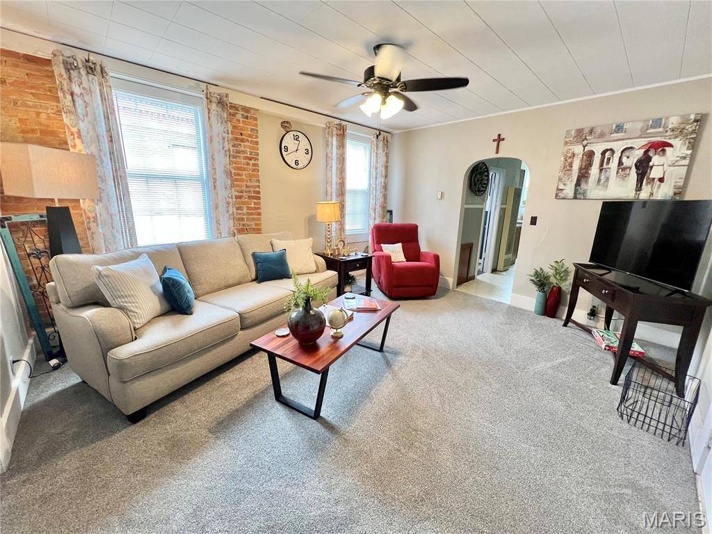 Montgomery City, MO 63361,106 W 106 A, Second ST