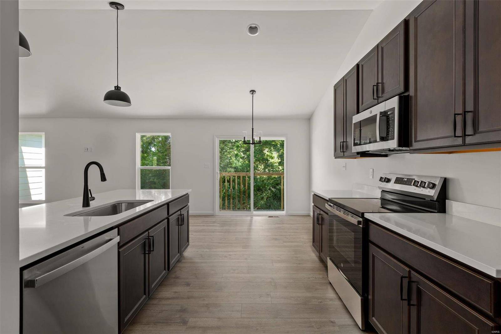 Fenton, MO 63026,368 Winding Bluffs CT