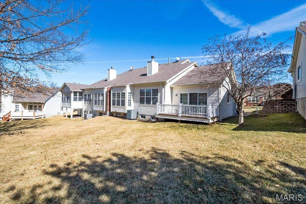 Chesterfield, MO 63005,848 Stone Meadow DR