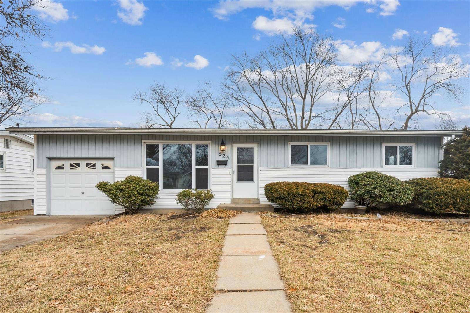 Florissant, MO 63031,525 Bardot DR
