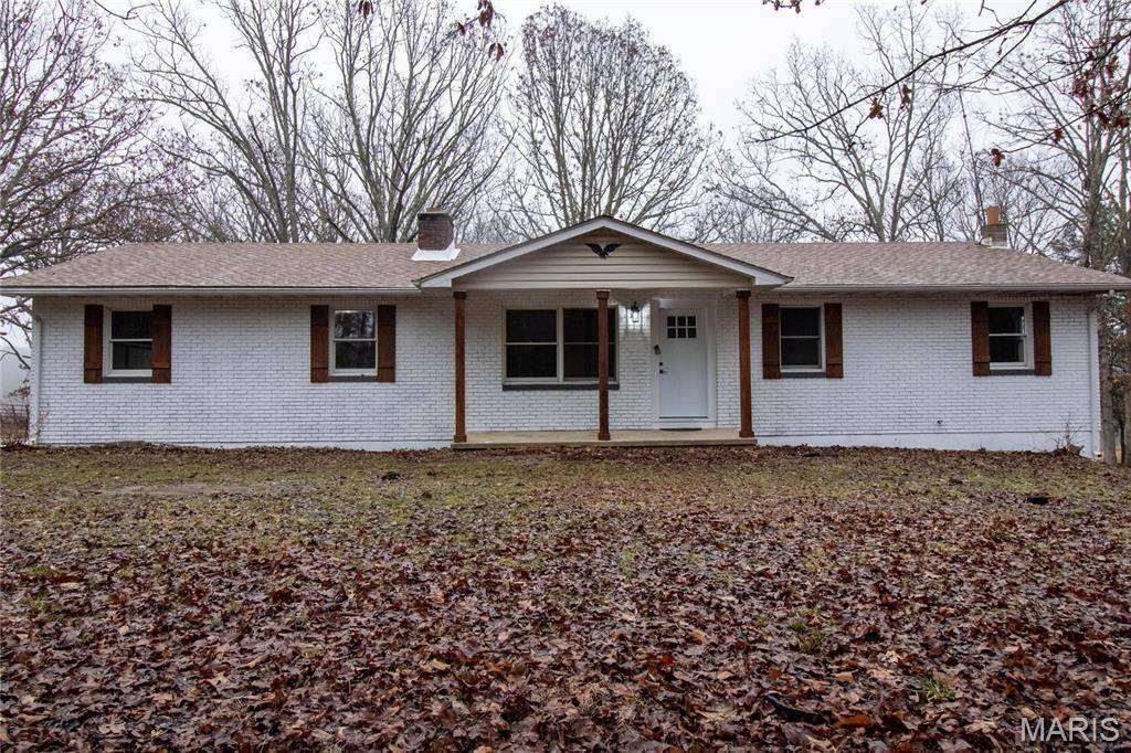 Cuba, MO 65453,4689 Highway P