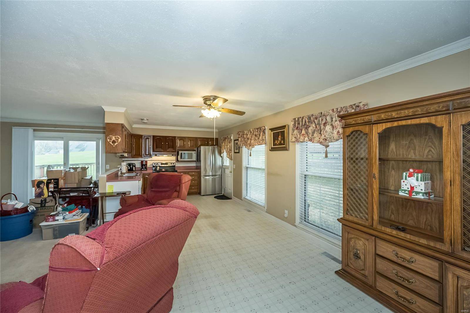 Florissant, MO 63033,6 Fairway CT