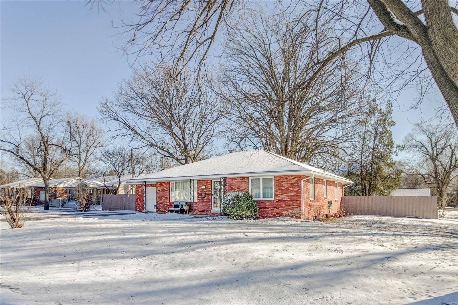 Jerseyville, IL 62052,808 W Exchange ST