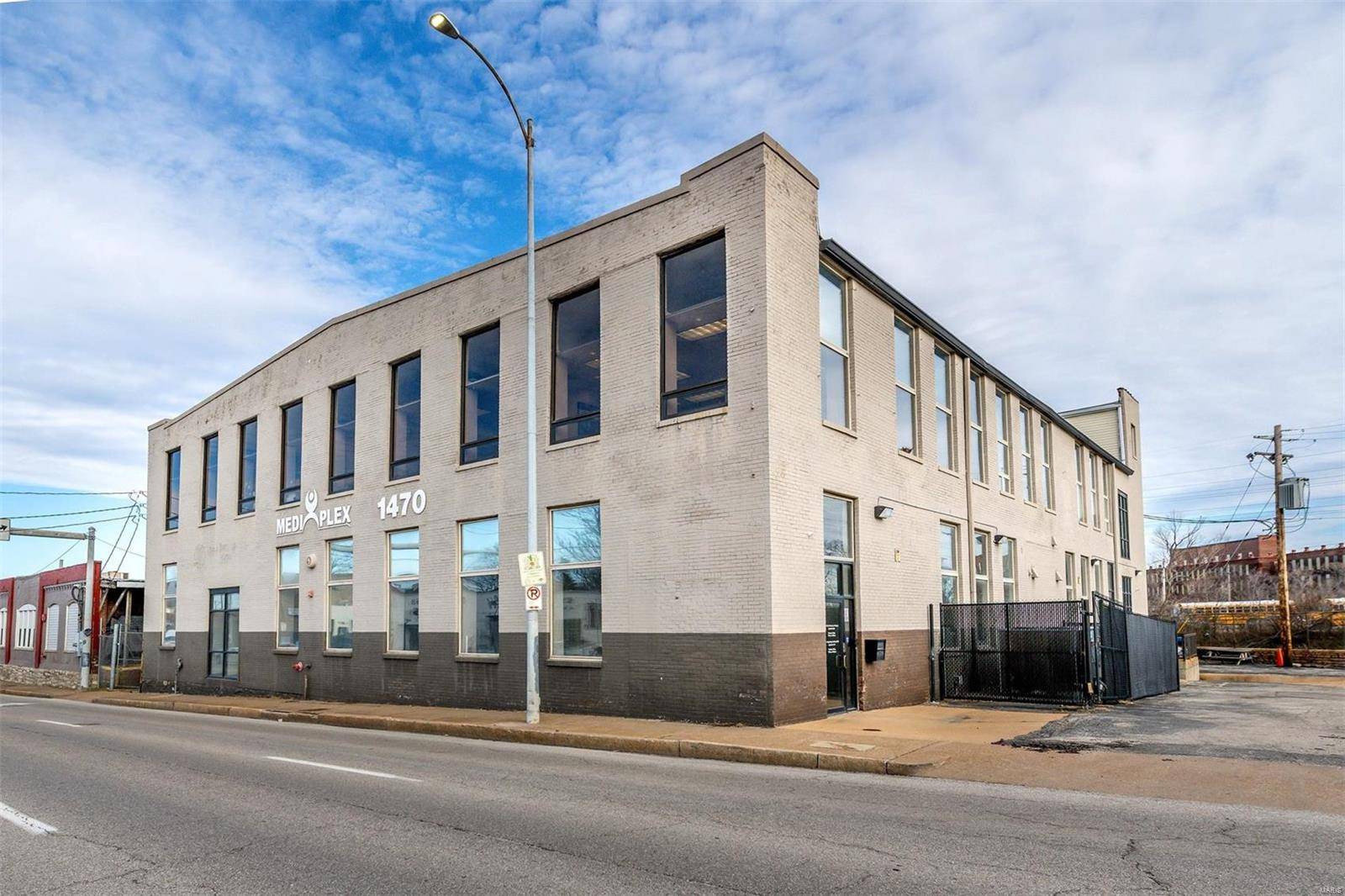 St Louis, MO 63110,1470 S Vandeventer AVE