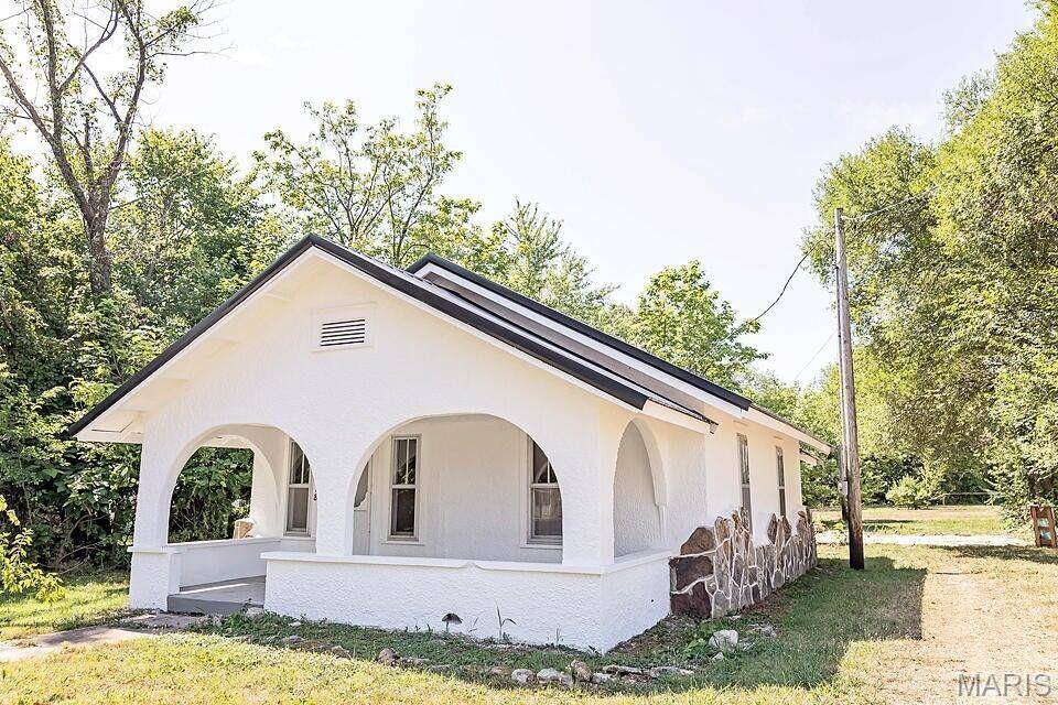 Mountain Grove, MO 65711,718 W M- Frisco ST