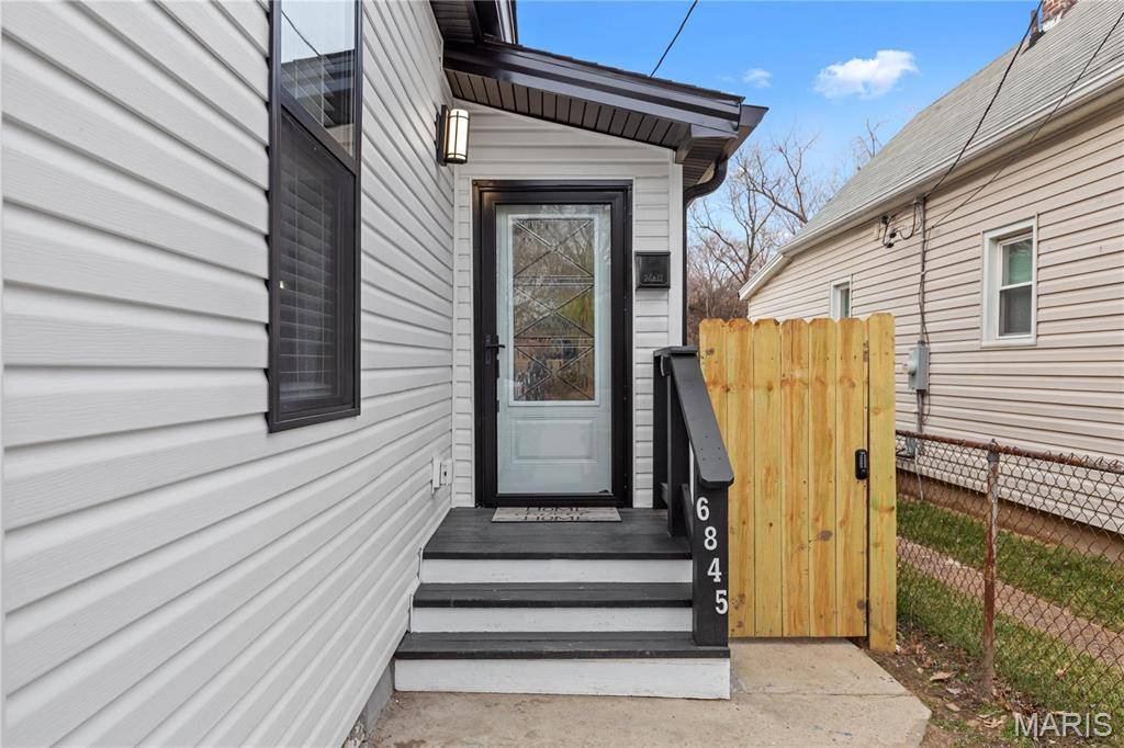 St Louis, MO 63143,6845 Magnolia AVE