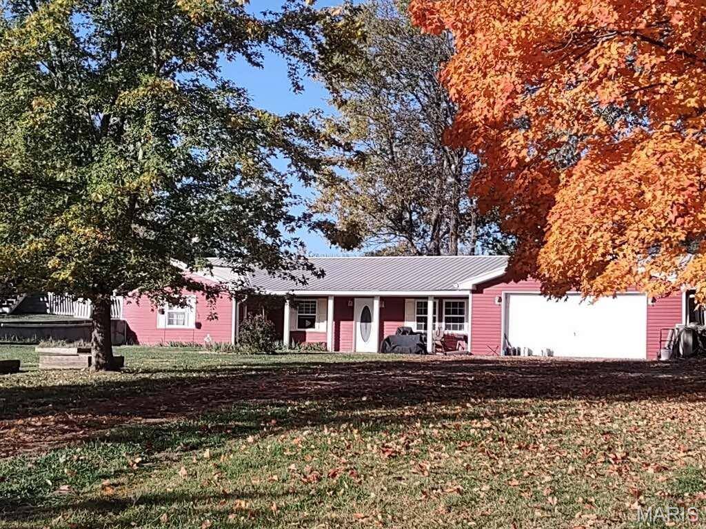 Clarksville, MO 63336,24925 Pike 244