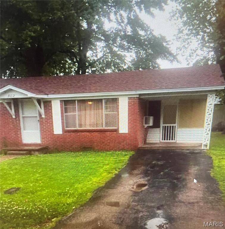 Hornersville, MO 63855,302 Central