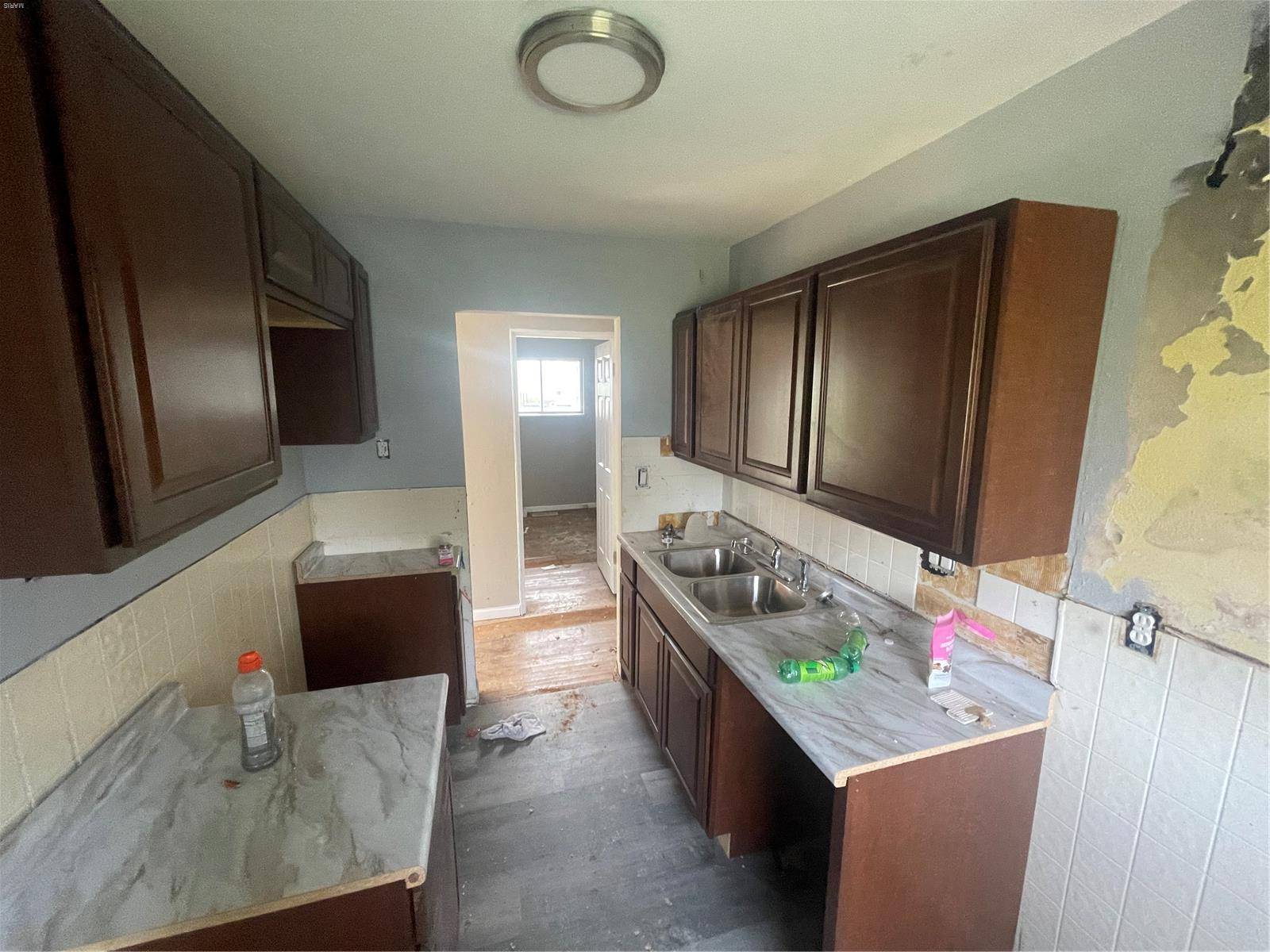 St Louis, MO 63137,209 Grampian RD