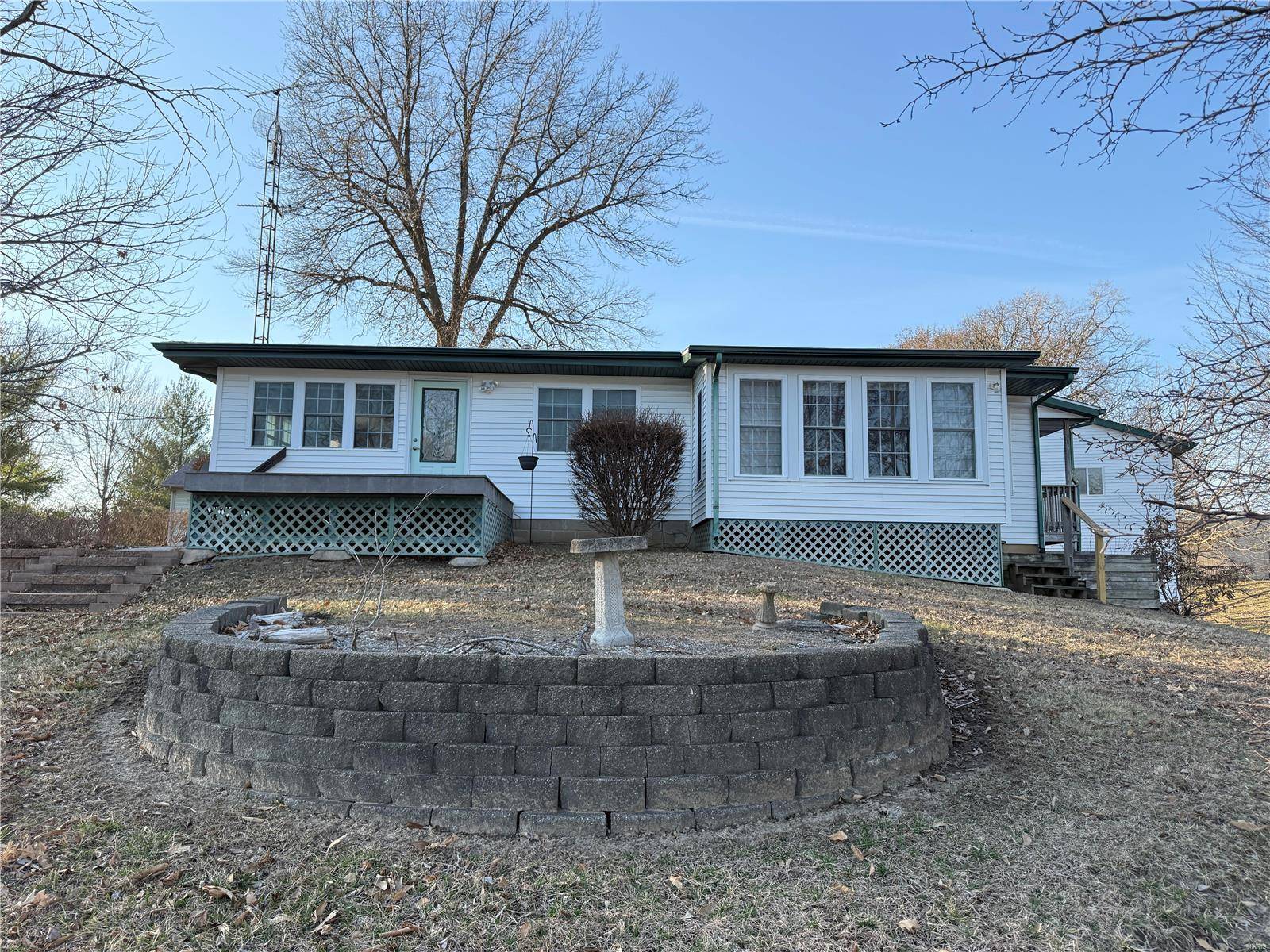 Carlinville, IL 62626,17255 Cottonwood LN