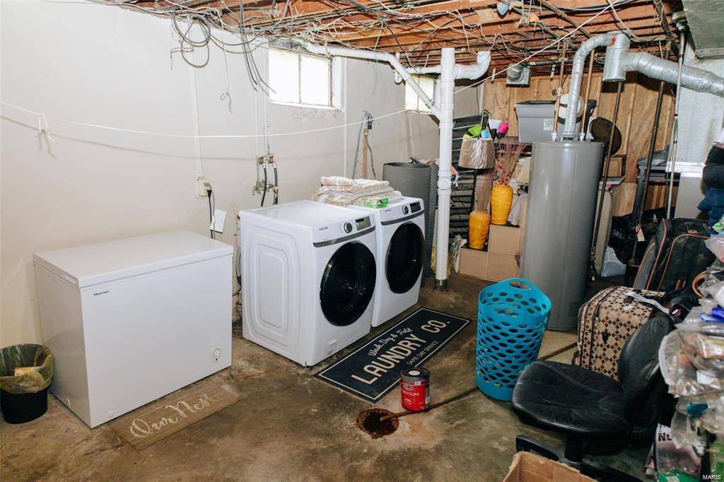 Ferguson, MO 63135,1002 Hutton Place