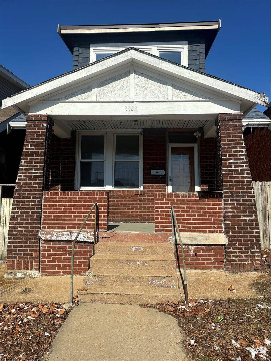 St Louis, MO 63116,3923 Gravois AVE