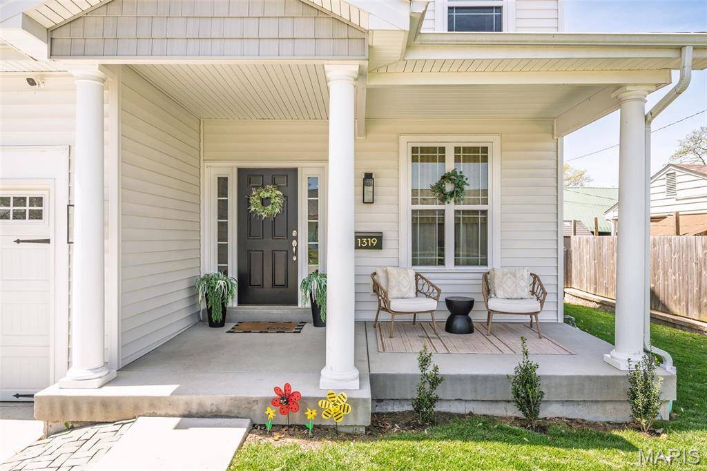 St Louis, MO 63122,1319 Simmons AVE
