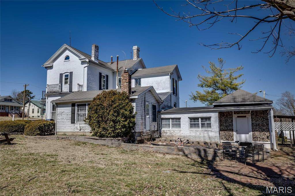 Fredericktown, MO 63645,401 S Main