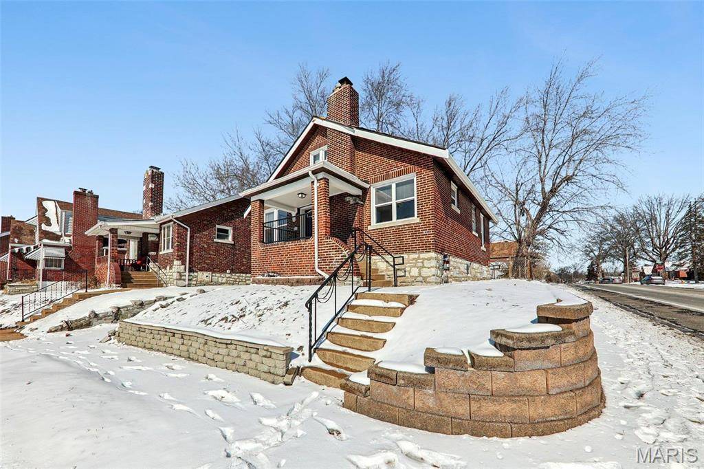 St Louis, MO 63130,7001 Plymouth AVE