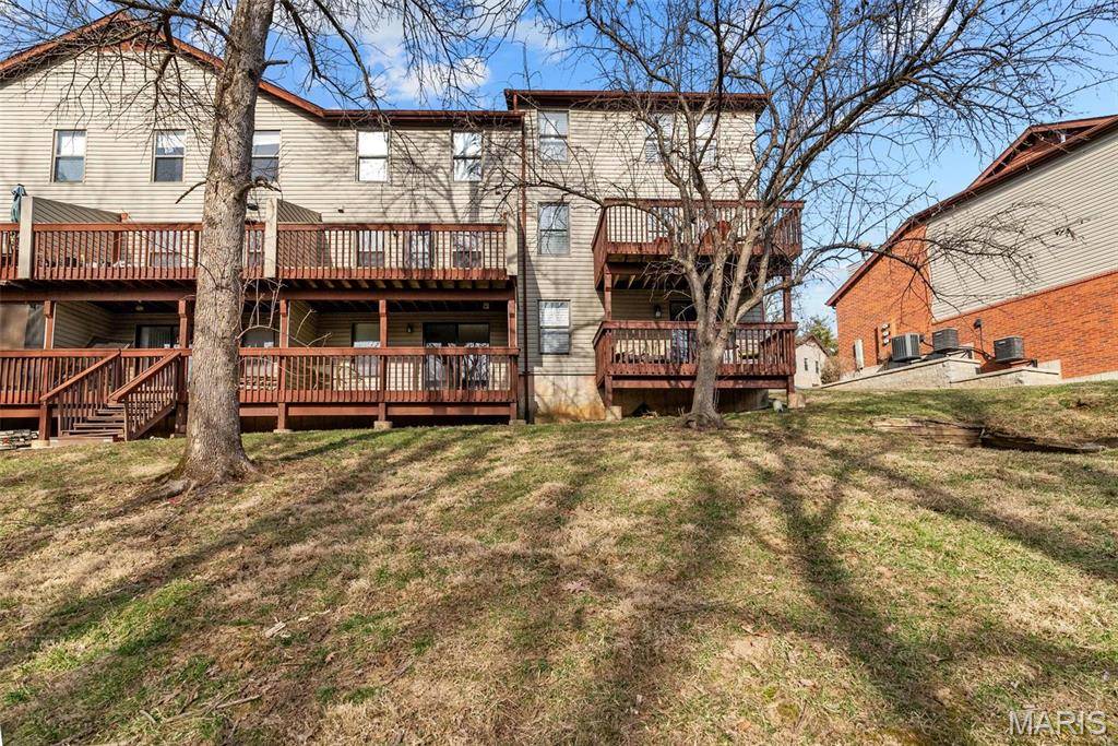 Chesterfield, MO 63017,935 Quail Meadows CT #B