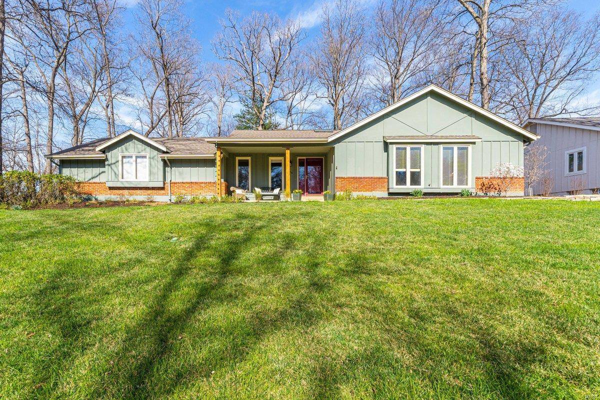 Chesterfield, MO 63017,1856 Rustic Oak RD