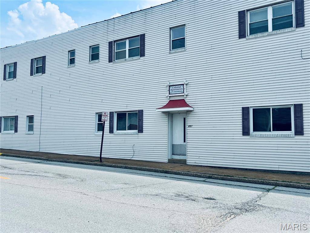 Wood River, IL 62095,237 N Wood River AVE #102
