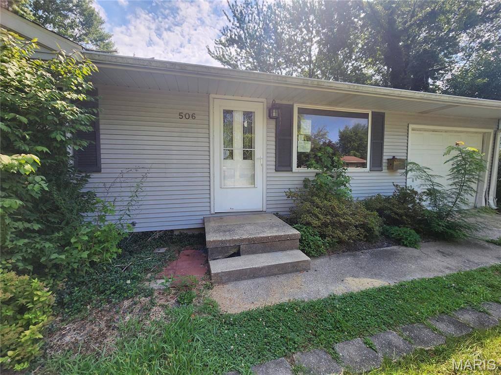 Greenville, IL 62246,506 Maple ST