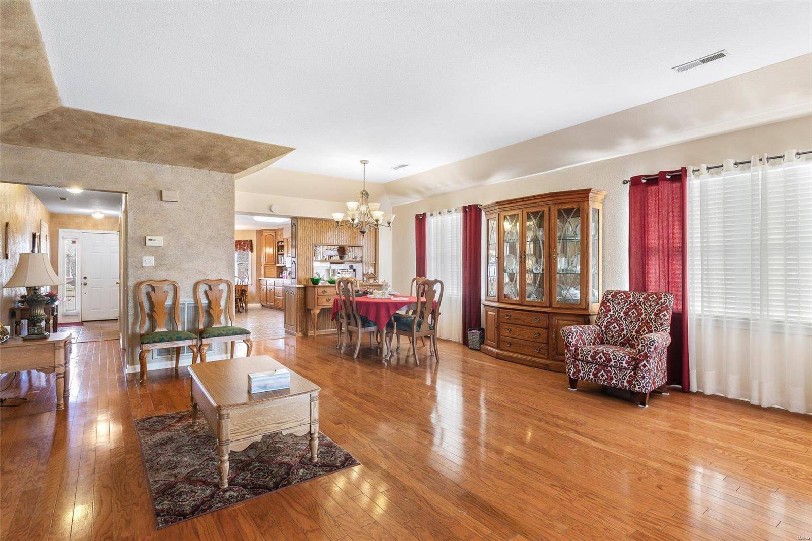 Farmington, MO 63640,210 Bayberry