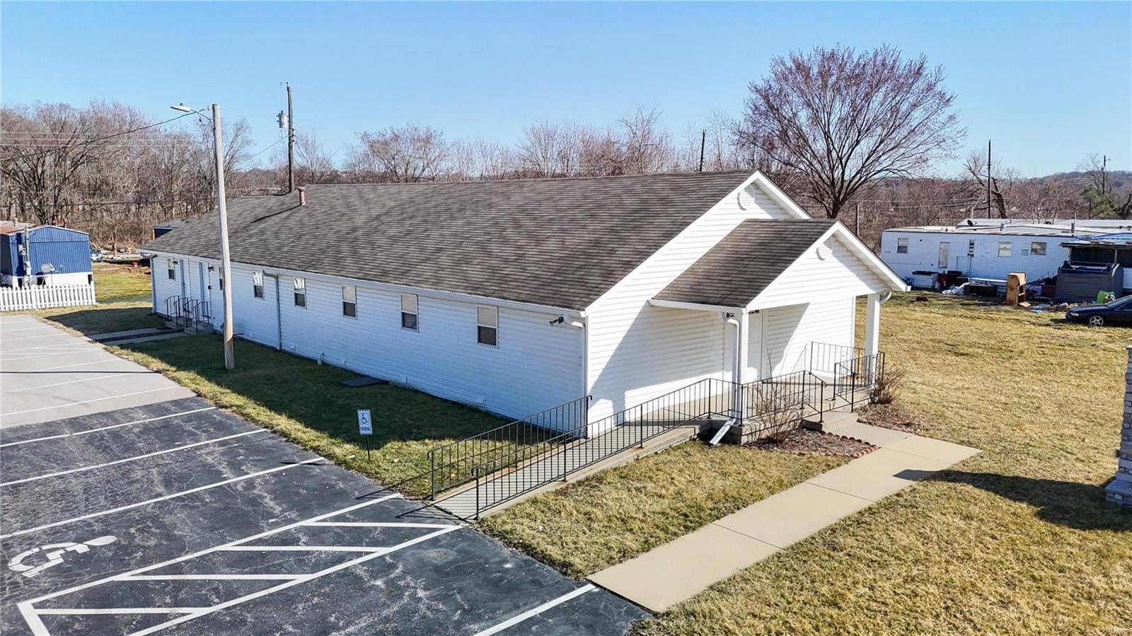 Caseyville, IL 62232,1726 Black LN