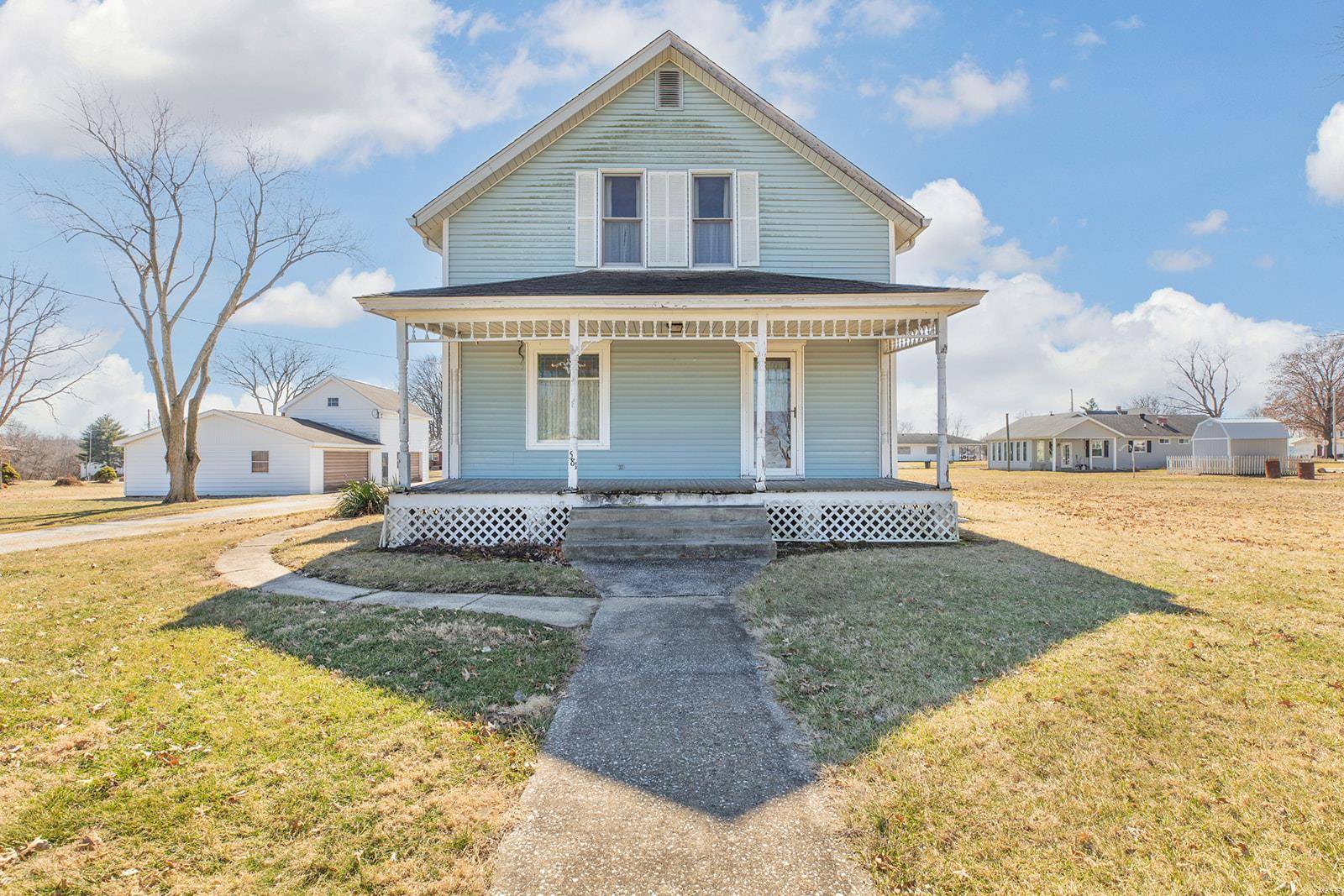 Shipman, IL 62685,918 Keating ST