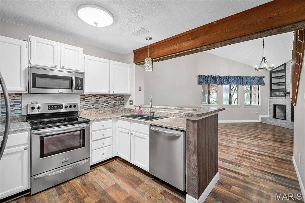 Weldon Spring, MO 63304,1708 Hemingway LN #C