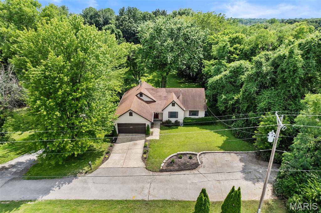 Hazelwood, MO 63042,1098 Utz LN