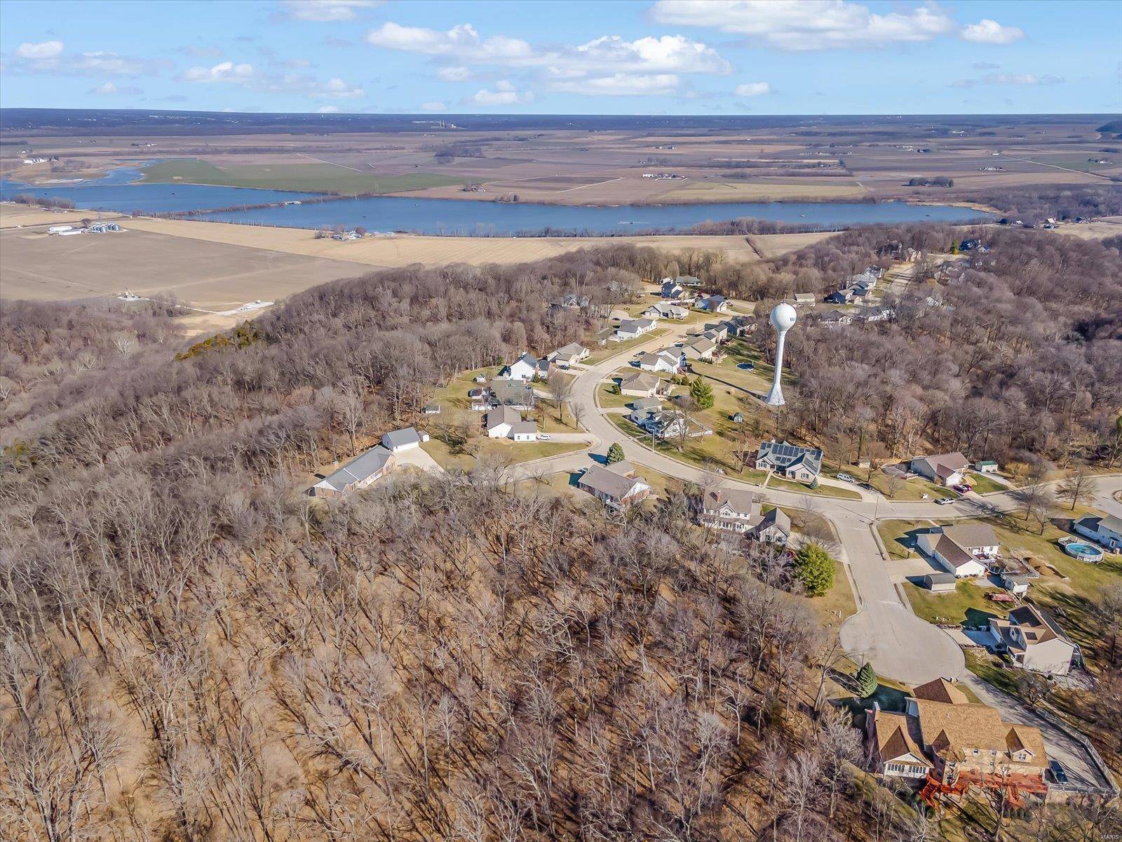 Valmeyer, IL 62295,105 Hillcrest CT