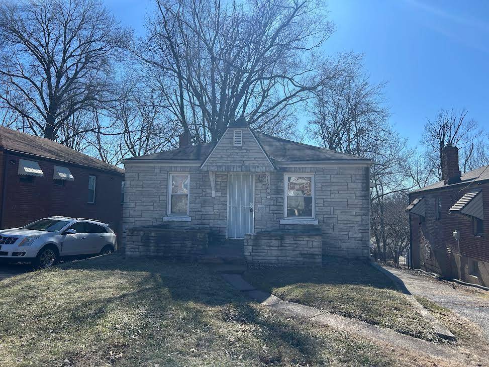 St Louis, MO 63136,7130 Theodore AVE