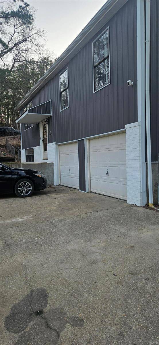 Ellington, MO 63638,525 Skyview DR